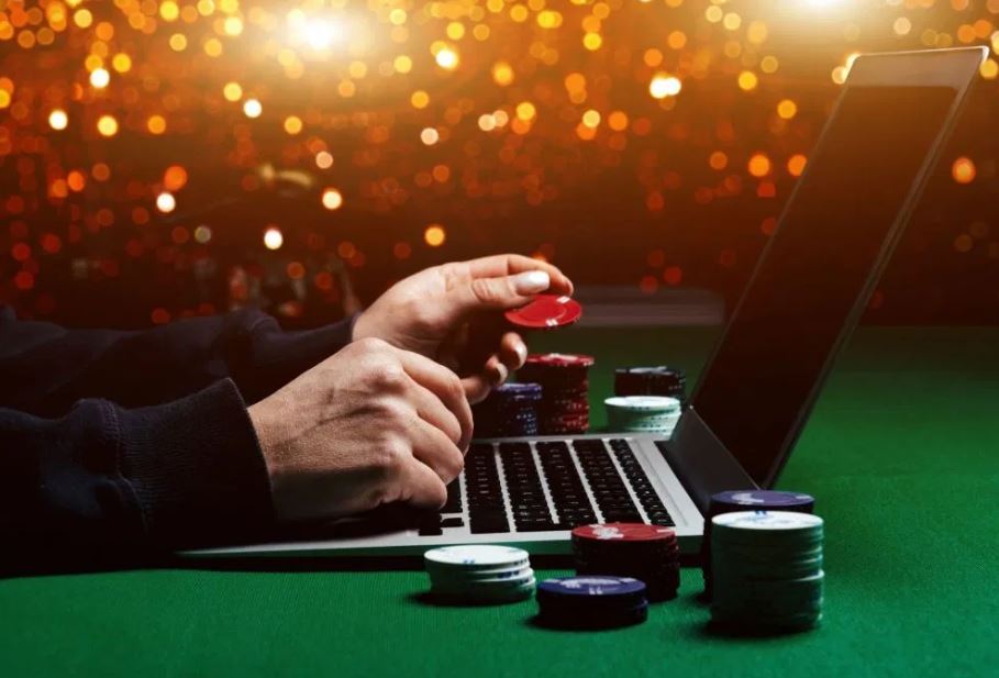 What are the various kinds of gambling games that you may play on the internet?